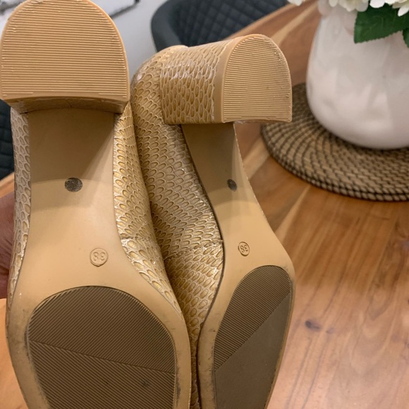 Heel size Europe 38 100% leather tan nude - Picture 6 of 8